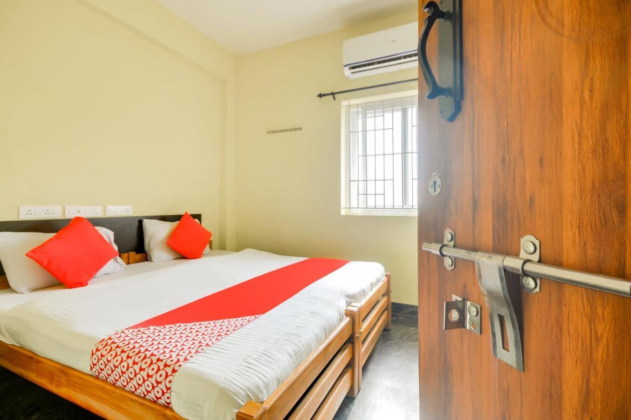 Hotel O St Residency Mudukarai Exteriör bild