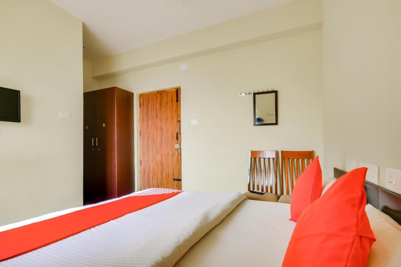 Hotel O St Residency Mudukarai Exteriör bild