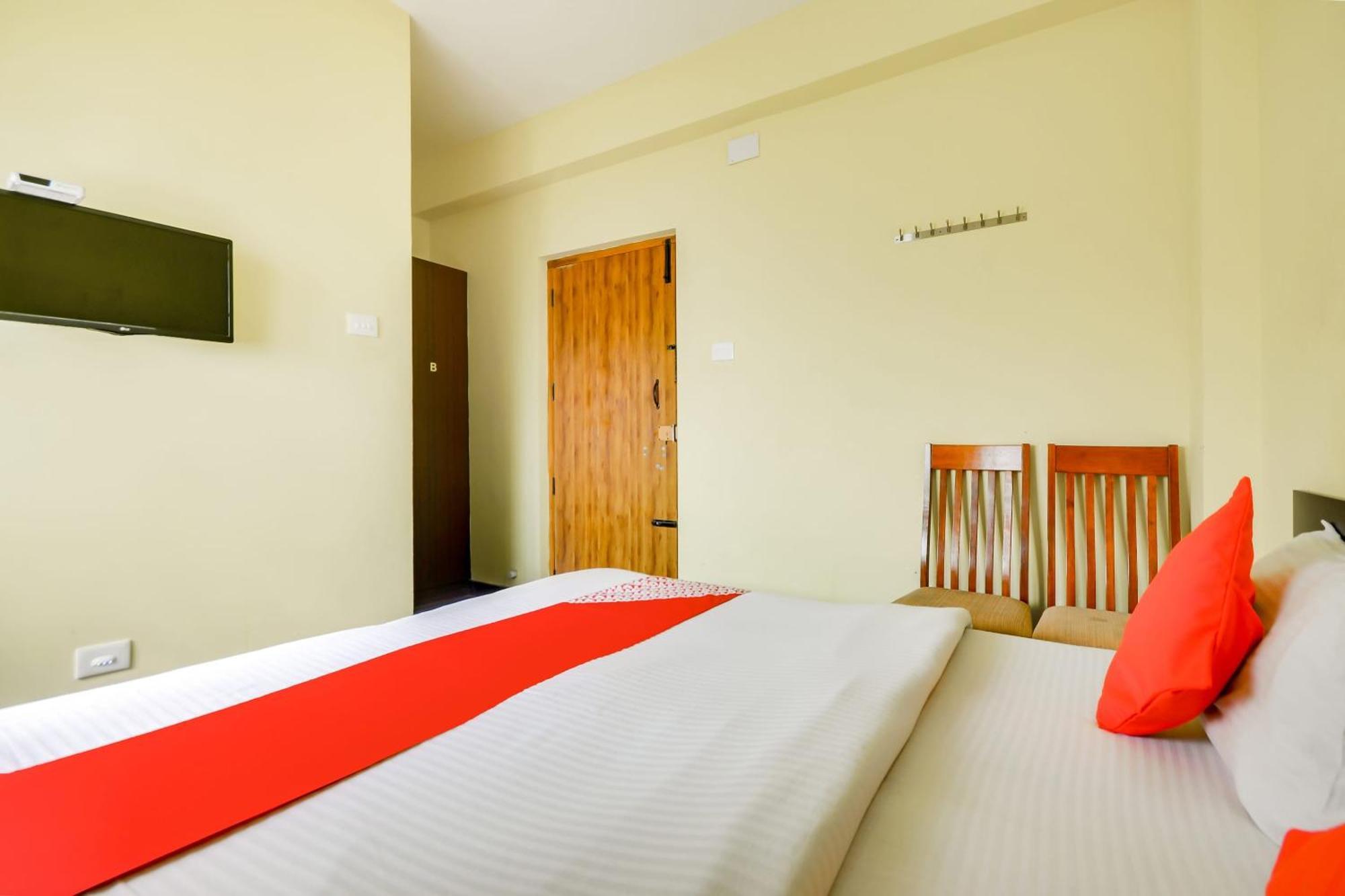 Hotel O St Residency Mudukarai Exteriör bild