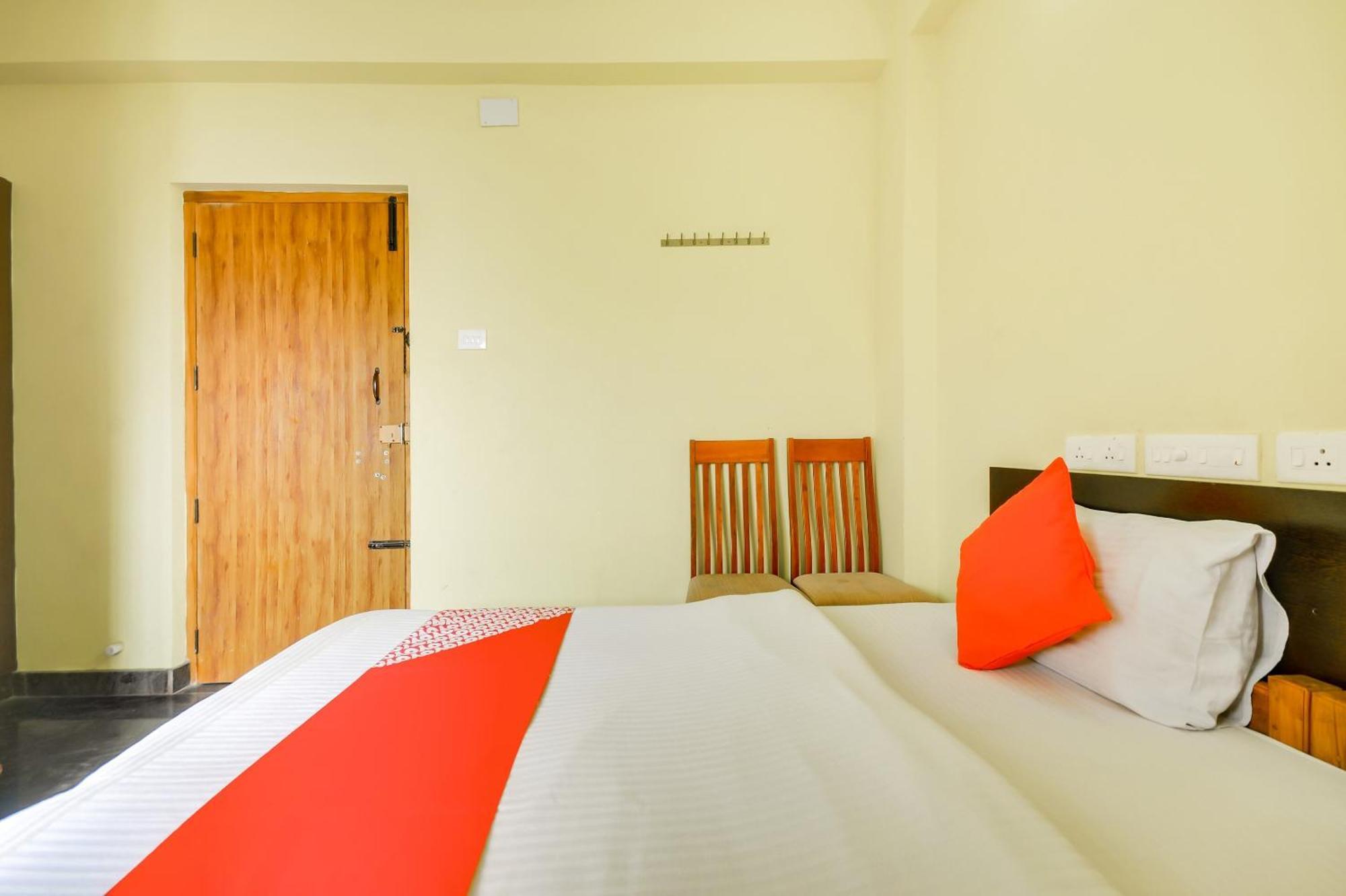 Hotel O St Residency Mudukarai Exteriör bild